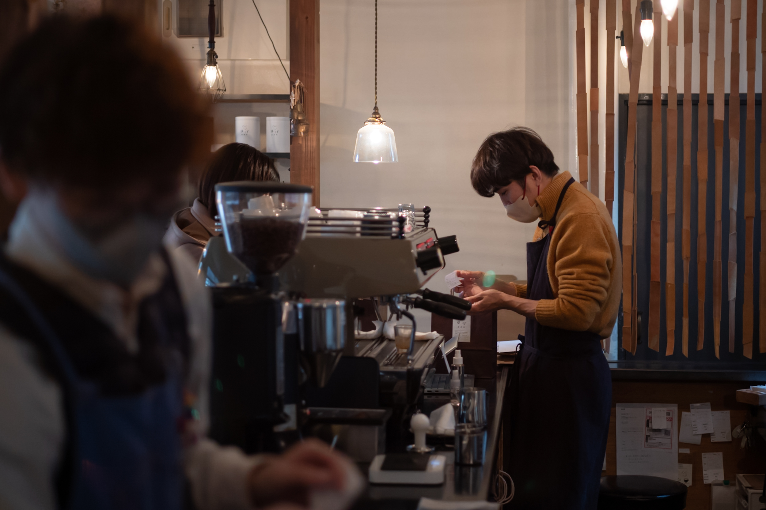 コーヒーを淹れる